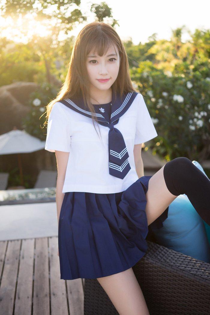 漂亮萌妹子JK制服