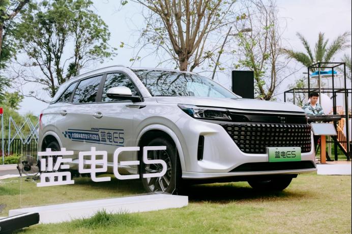 9.98万元就能买插混SUV，蓝电E5就能完爆博越L吗？