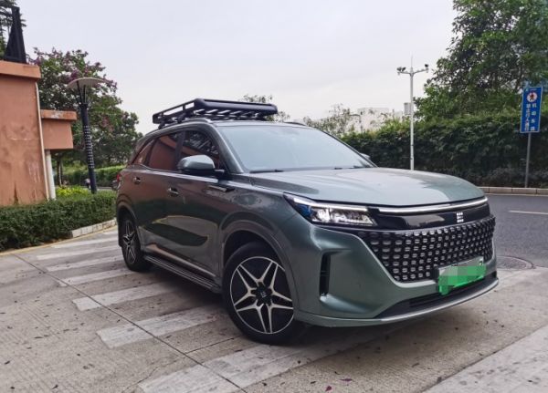 9.98万拿下中型插混SUV；日常通勤超能省，看看车主们咋说？