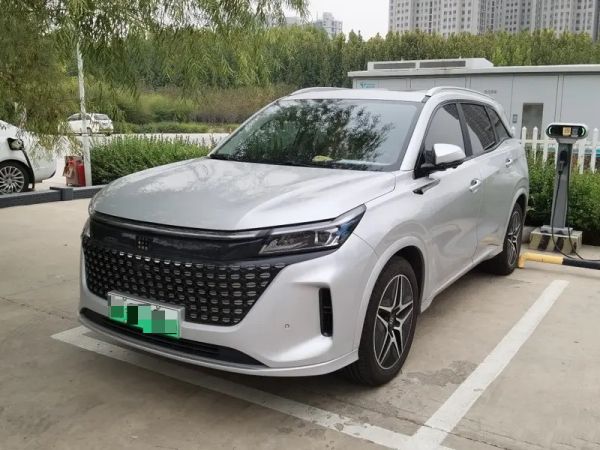 蓝电E5车主揭秘：10万级购中型插混SUV，还选装七座